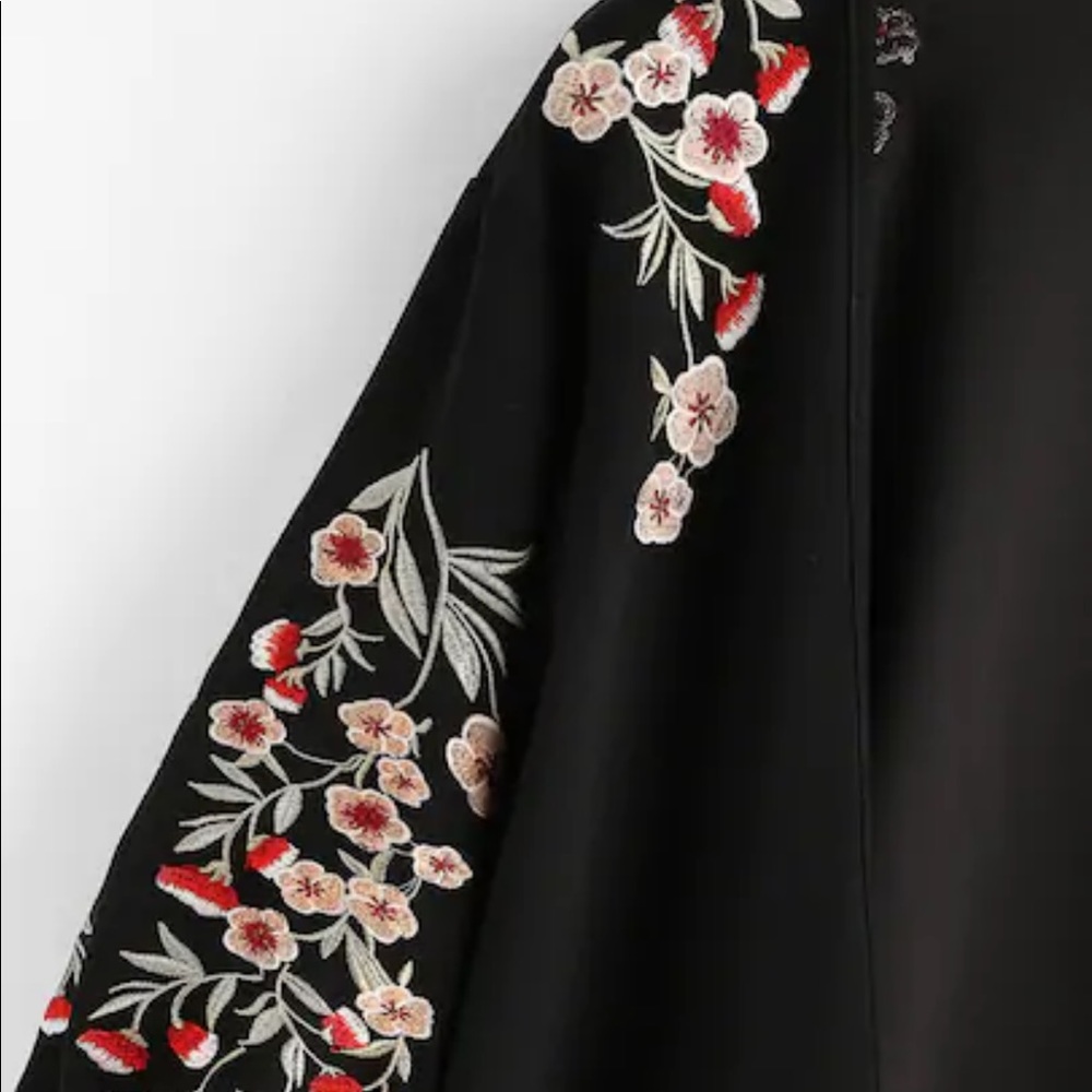 Shein - Picture 2 of 4